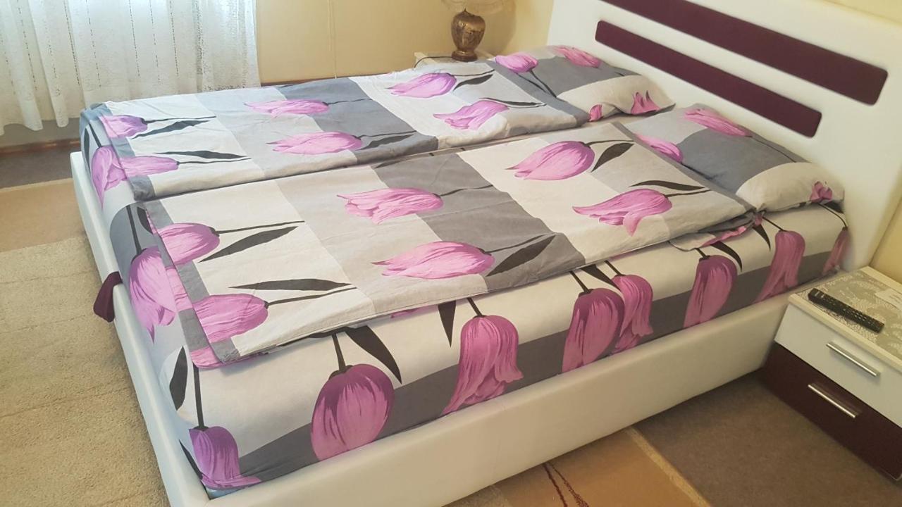 Amy Apartman Tuzla Luaran gambar